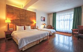 Rembrandt Hotel
